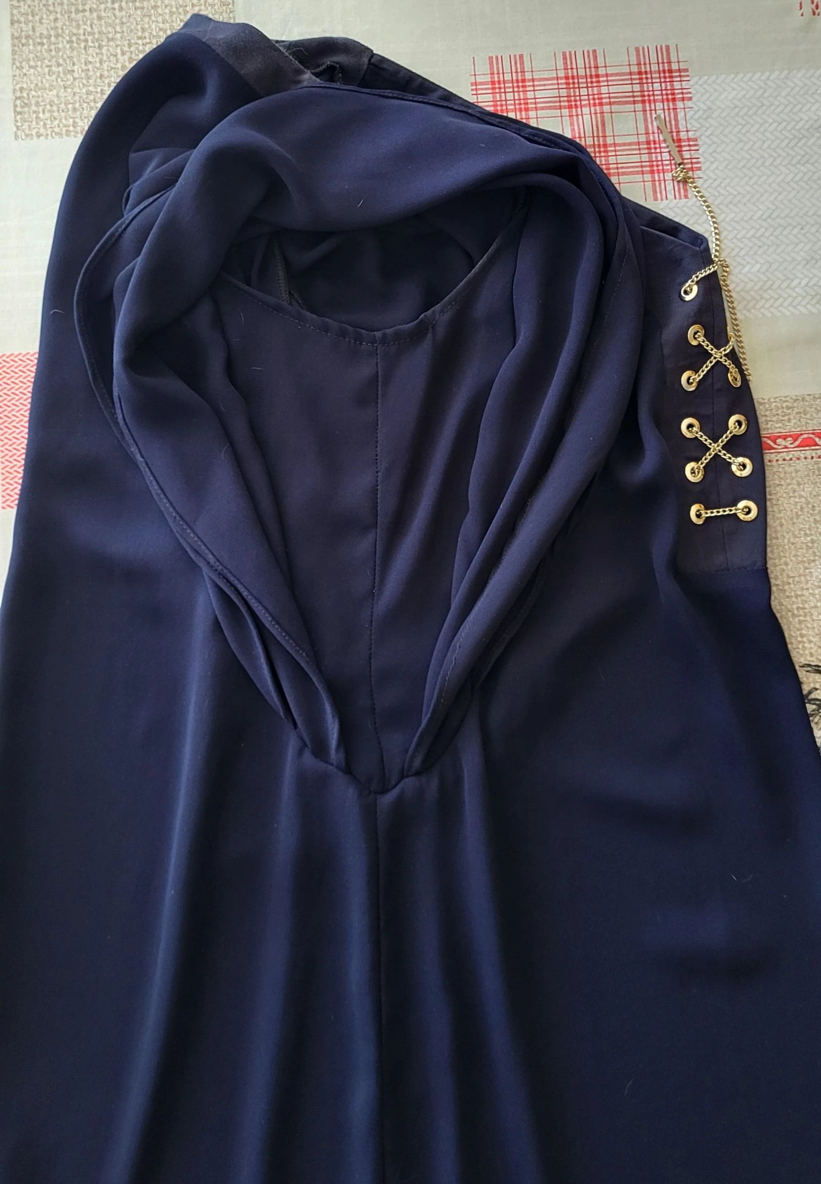 Nana Baila Vestido TFr38/TM-Marinho-Ombro com Volante & Corte Reto & Decote com Laço Dourado em OT – photo 11